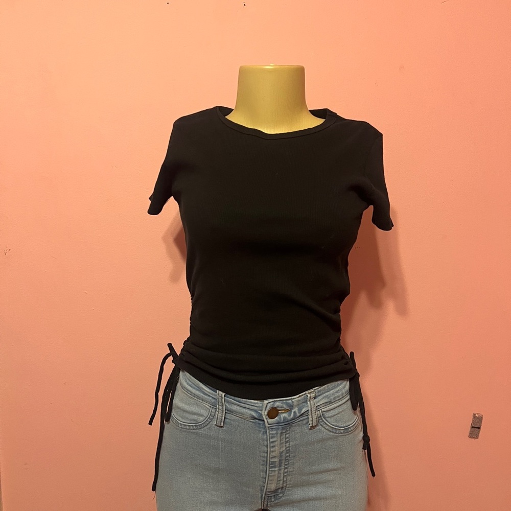 Heart Hips Black Short Sleeve Top